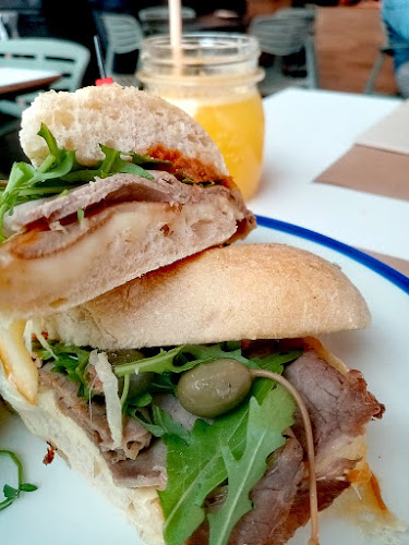 Plaça dels Àngels, 1, Ciutat Vella, 08001 Barcelona