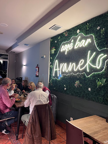 Araneko Kalea, 7, Arangoiti, 48014 Bilbo, Bizkaia