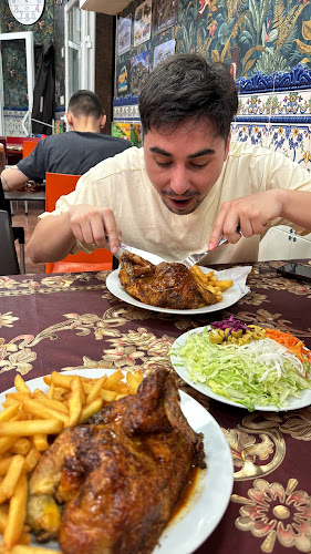 Pitta Hut Döner Phone number