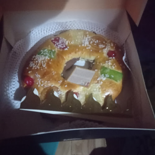 Forn i Pastisseria "Que Bo"