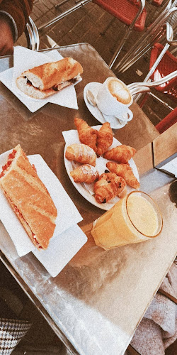 La Perla Montgat Fleca Cafeteria - Gastronomía y hostelería