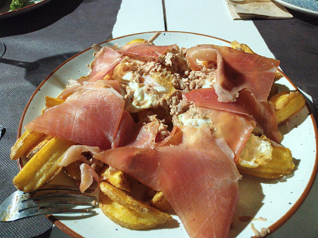 Las Melias Open Times