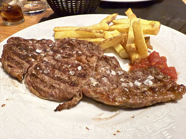 Opinii despre Minotauro Restaurante Taberna în Madrid - Gastronomía y hostelería