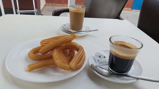 Opinii despre Cafetería La Chocolatería de F. Pernía în Dos Hermanas - Gastronomía y hostelería