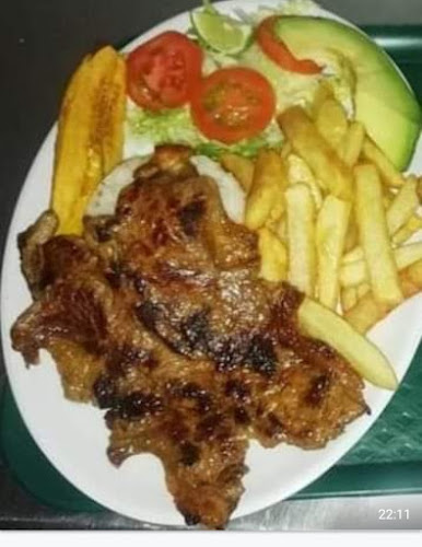 Comentarii opinii despre Comida latina bar los gatitos