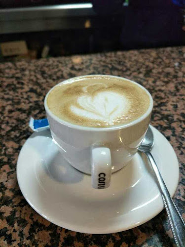 Piccolo Bar Restaurant - Gastronomía y hostelería