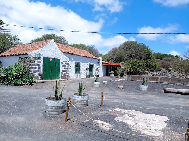 Los Siete Lagares - Gastronomía y hostelería