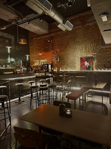 Lynch - Food and Cocktails - Madrid