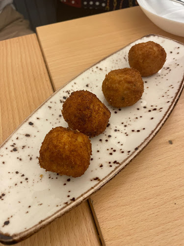 C/ de Ponzano, 8, Chamberí, 28010 Madrid