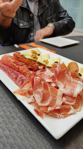 Comentarii opinii despre Bar Cerveceria Gin