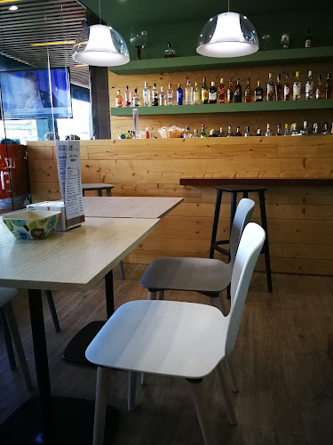 Cafetería Y Cervecería Plaza - Narón