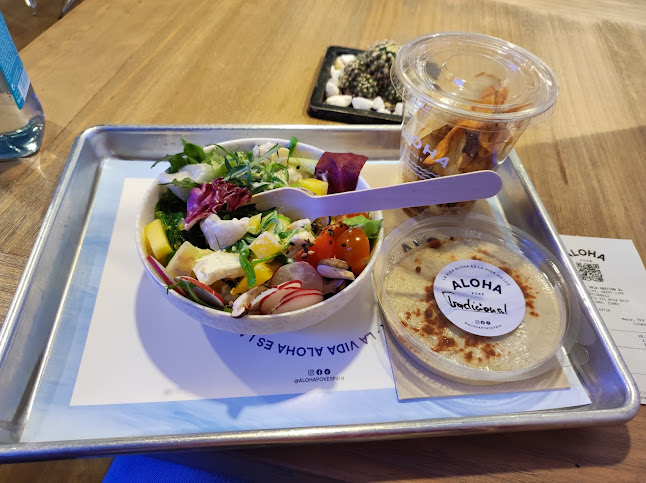 Comments and reviews of ALOHA - Poké, ensaladas & more