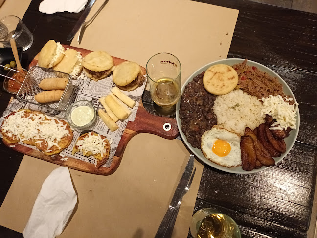 Reviews of Somnis Bar in Figueres - Gastronomía y hostelería