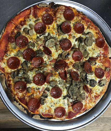 Restaurante Pizzería Los Poetas - Caleta de Vélez