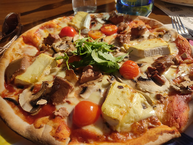 Pizzeria La Madonna - Gastronomía y hostelería