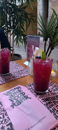 Reviews of Vegan Junk Food Bar in Barcelona - Gastronomía y hostelería