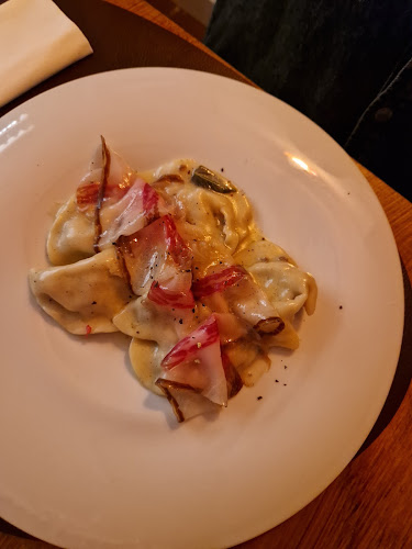 3 RAICES STEAKHOUSE & WINEBAR - Alcalá