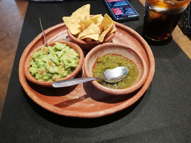 Aramara Aguadulce Phone number