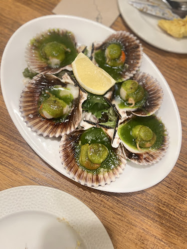 Comments and reviews of CASA MANOLO TAPAS BAR SEVILLANO