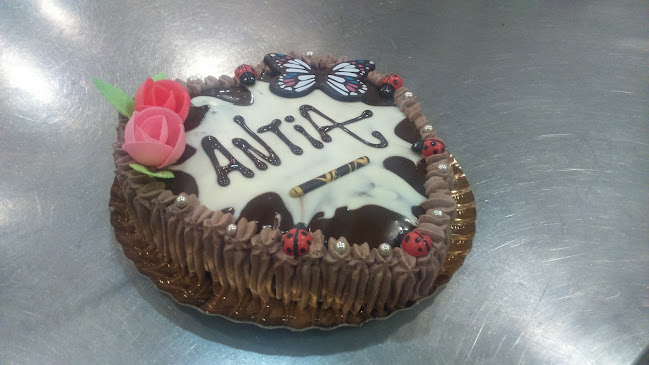 Av. Algeciras, 89, 15510 Neda, A Coruña