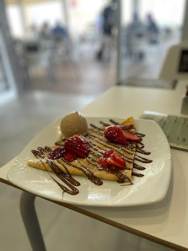 Opinii despre Baires gelato & coffee în Fuengirola - Gastronomía y hostelería