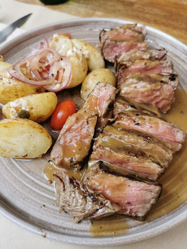 Opinii despre Cómo como 15 în Teror - Gastronomía y hostelería