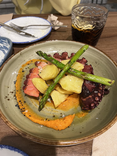 Opinii despre Ostrabar Valencia în Valencia - Gastronomía y hostelería