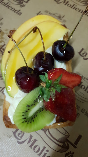 Opinii despre Panadería y Pastelería La Molienda în Vigo - Gastronomía y hostelería