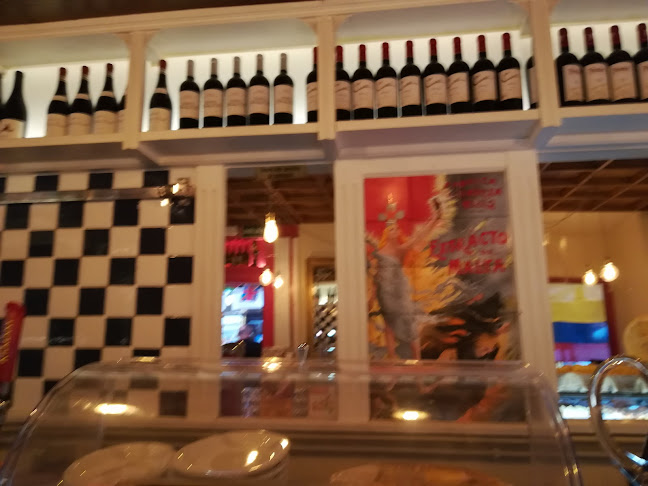 Cruz de Malta Phone number