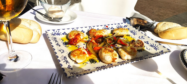 Abacería La Abundancia Open Times