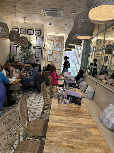 Emyfa Arturo Soria - Madrid