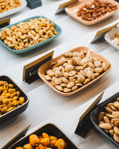 TOUM Tienda a granel & Cafeteria