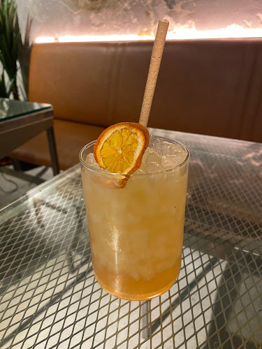 Lynch - Food and Cocktails - Gastronomía y hostelería