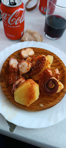 R. Velázquez, 11, 32002 Ourense