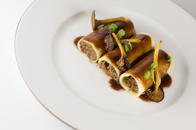 Restaurant Ca l'Isidre Phone number