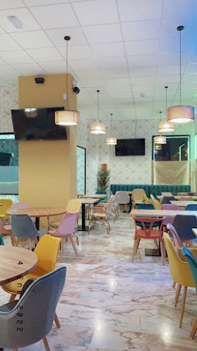 Comments and reviews of LA CALLEJERA - TRIBU TAPERA