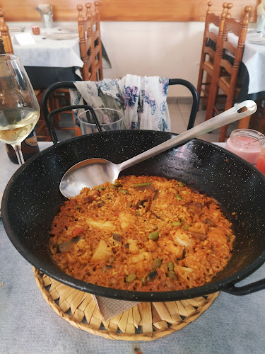 Restaurantes Alicante Vinos y Risas "La Gastrobodega" - Gastronomía y hostelería