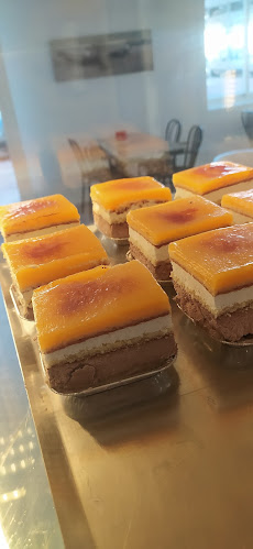 Av. Cristóbal Sanz, 33, 03130 Santa Pola, Alicante