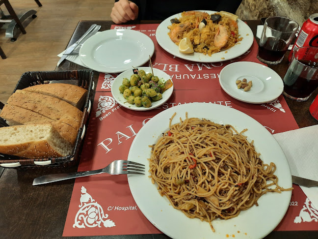 Comments and reviews of Paloma Blanca