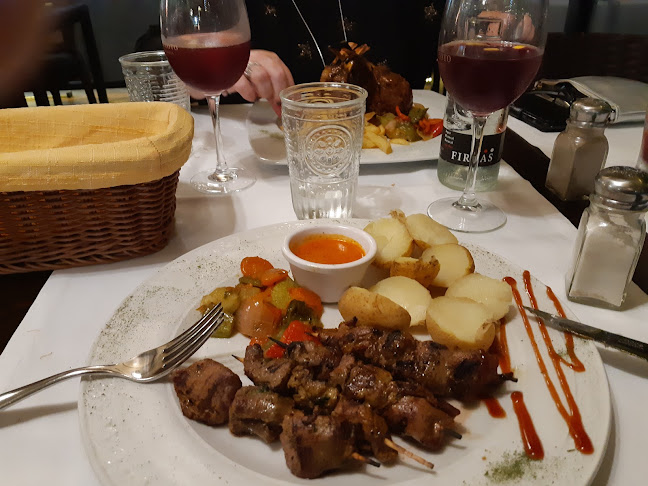 555 Restaurante puerto Phone number