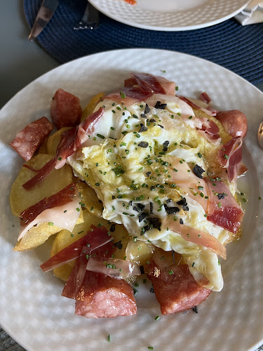 Comments and reviews of Restaurante Misa de 12