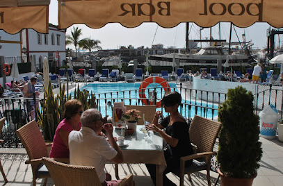 Maria's Pool Bar