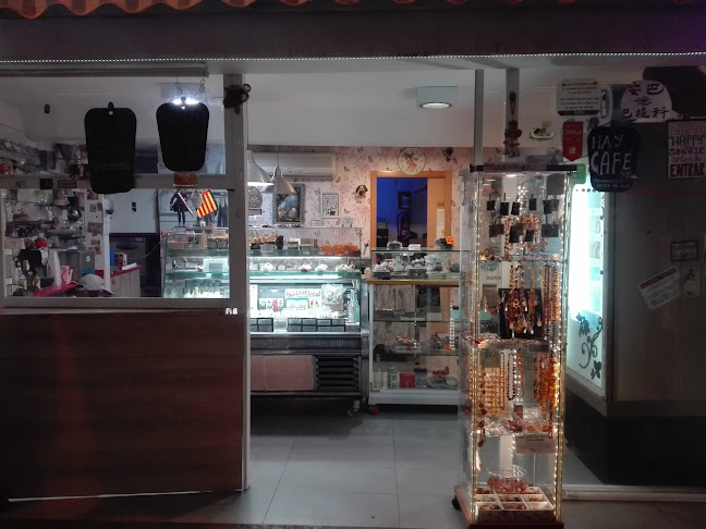 Opinii despre Chocolates Xoco & Vero (ciutat Vella y Mercado Central) în Valencia - Gastronomía y hostelería