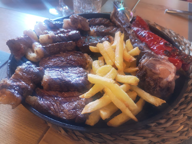 Los Siete Lagares Open Times