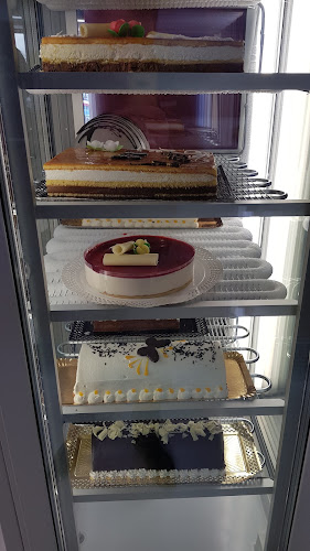 Comments and reviews of Panaderia Pasteleria A Praza