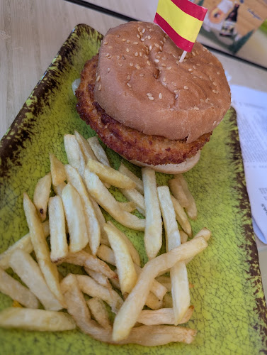 Reviews of Cervecería El Tonel La URBA in Roquetas de Mar - Gastronomía y hostelería