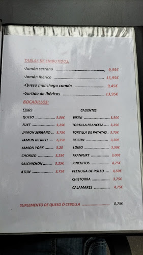 Comments and reviews of Cafetería Restaurant La Cantonada de la Maquinista