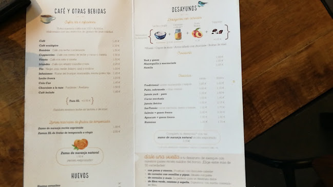 Av. de Grecia, 33, 41012 Sevilla