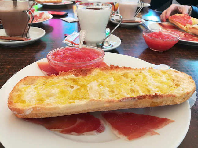 Bar Tapas Picoteo - Gastronomía y hostelería