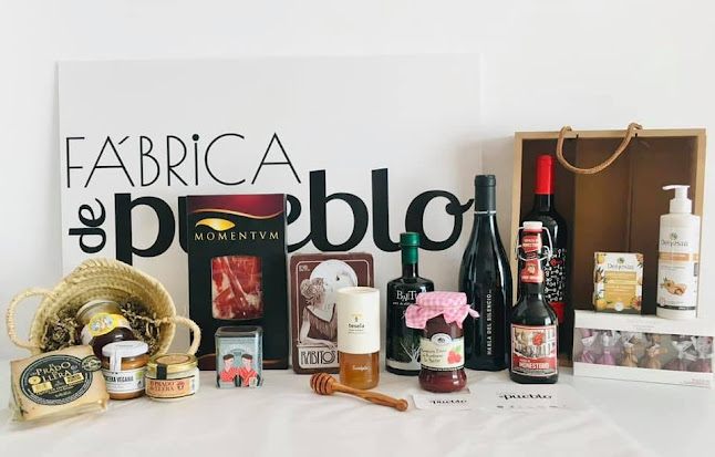 Opinii despre Fábrica de Pueblo în Hornachos - Gastronomía y hostelería